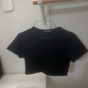 PrettyLittleThing Black Crop Top